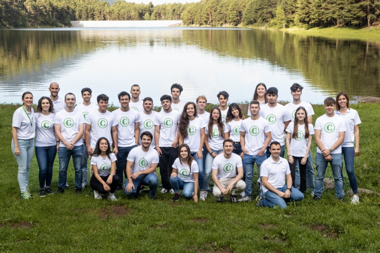 Els estudiants que faran les estades formatives a Creand Crèdit Andorrà aquest estiu.